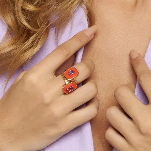 ANEL COM RETANGULAR ESMALTADO LARANJA BANHADO A OURO